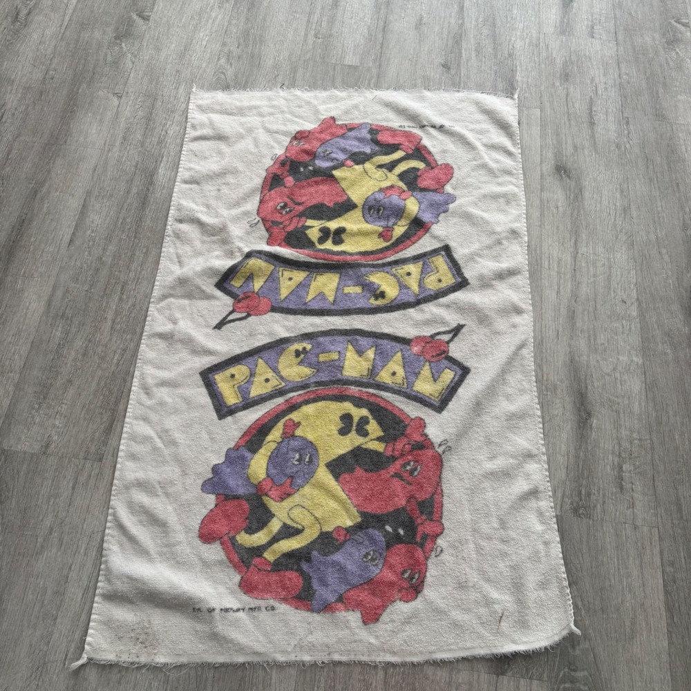 Vintage Pac-Man Beach Towel Midway Mfg Co Retro 80s Arcade Gaming Collectible